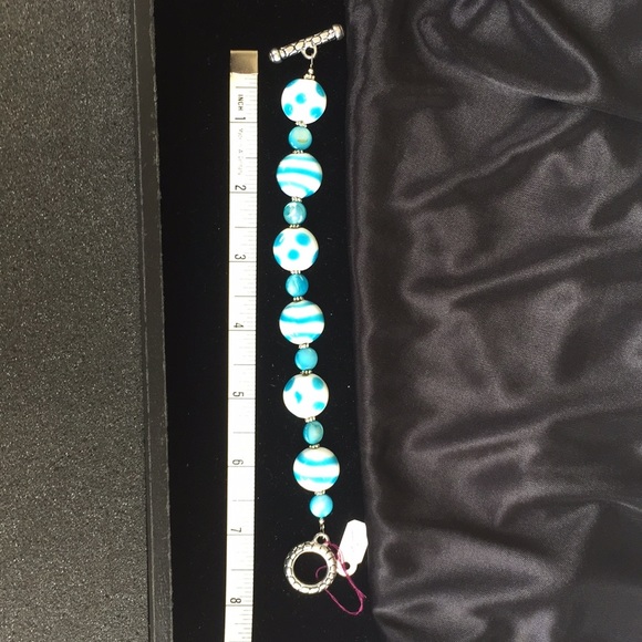 Artisan created; Aqua & white bracelet - Picture 1 of 2